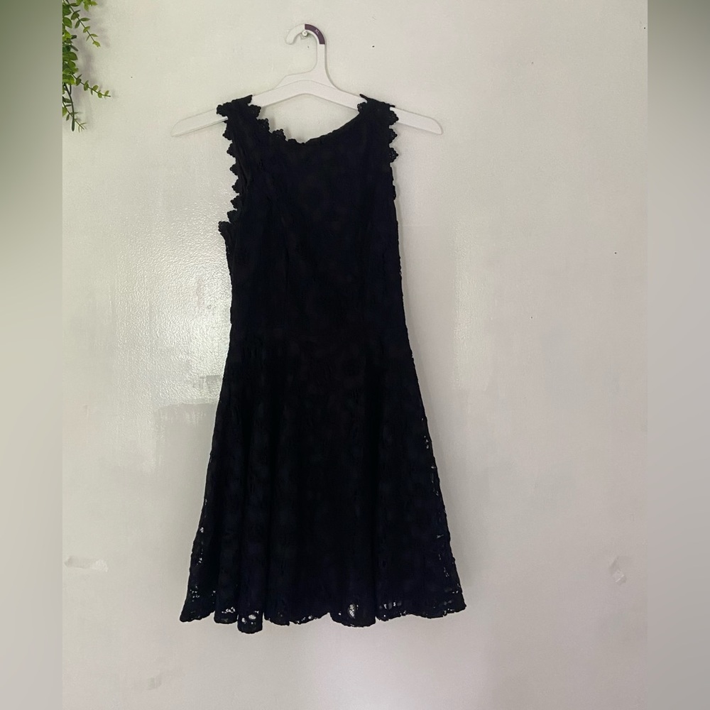 City Vibe Black Lace Mini Dress Sz 1